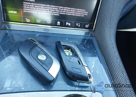 2012 Fisker Karma Ecochic из США, поврежденный, VIN YH4K16AA4CA000197